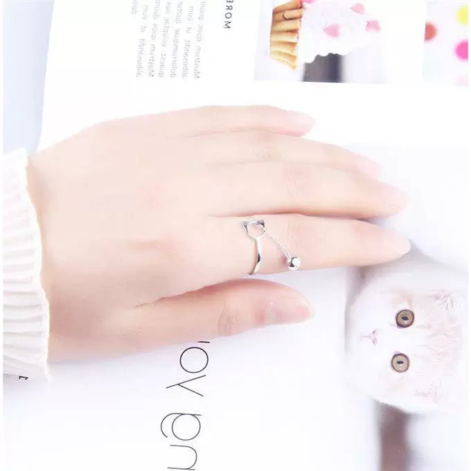 Young Hollow Cat Creative Tassel Student Bell