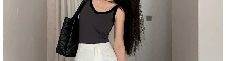 Niche Retro Contrast Color Slim Fit Knitted V-neck Strap