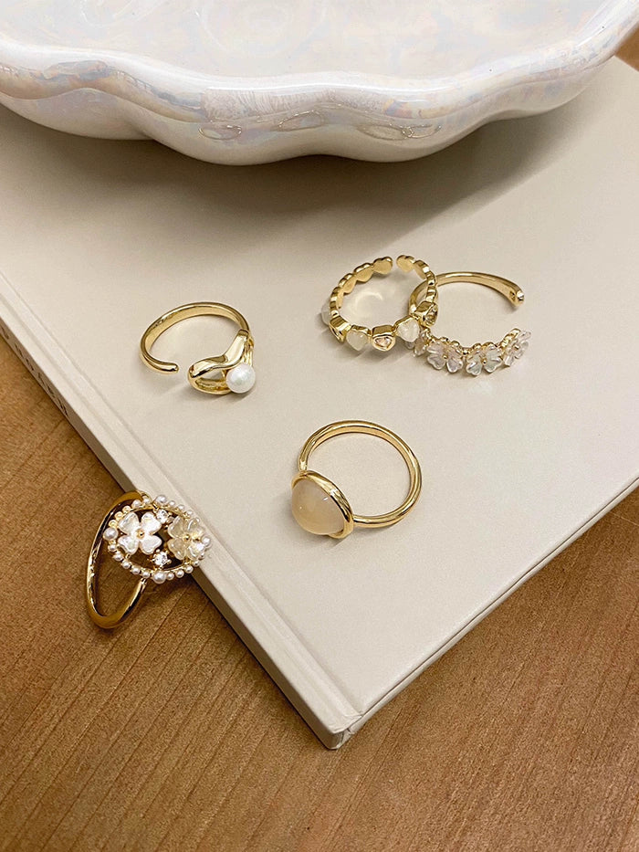 Accessible Luxury Pearl Gold Female Design Niche Twin Fritillary