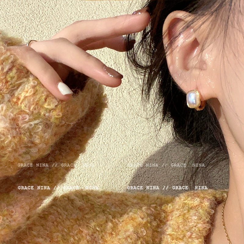 Niche Style Fall and Winter Fancy White Best Selling Women's Pearl