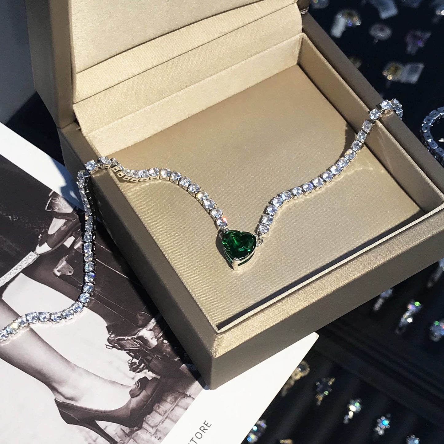 INS Women's Niche Design Necklace Rhinestone