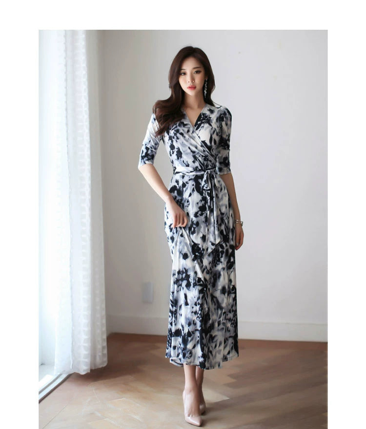 New Spring and Summer One-Piece Print Dress Shoelace Fashion Long Skirt Slim Looking High Elegant V Neck Slim Dress