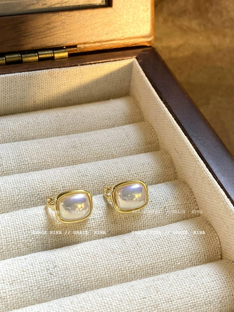 Niche Style Fall and Winter Fancy White Best Selling Women's Pearl