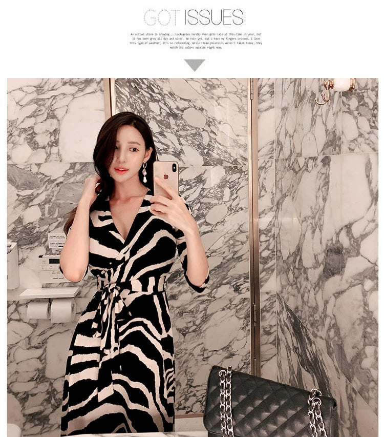 New Spring and Summer One-Piece Print Dress Shoelace Fashion Long Skirt Slim Looking High Elegant V Neck Slim Dress