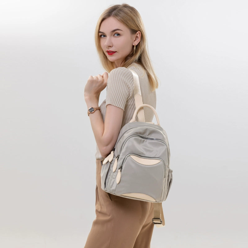 Fashion Spring and Summer Lightweight and Large Capacity Backpack Bags
