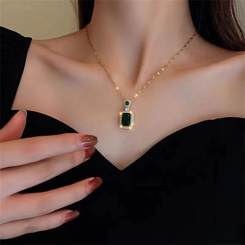 Classic Women's Three-piece Jewelry Set Statement Emerald Ring Fashion Green Zircon Ring Earring Necklace Wedding Jewelry Sets 