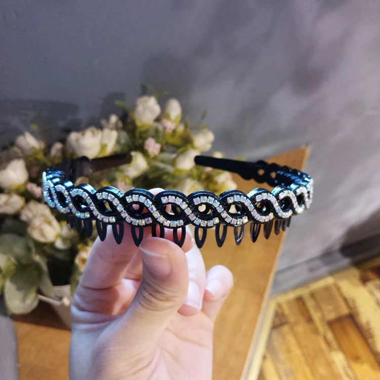 All-Match Apply a Facial Mask Toothed Head Lady Temperament Barrettes