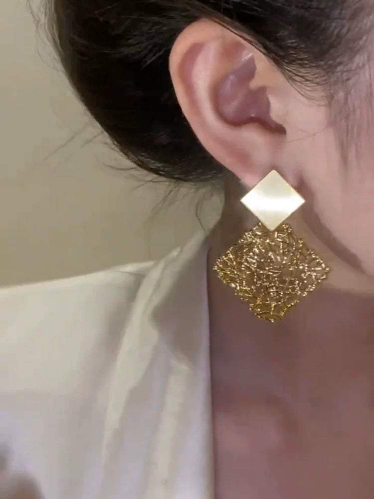 Niche Style Unique Geometric Cut Out Square Metal Earrings Fashion Elegant Simple Cold Style Stylish Classy Female New