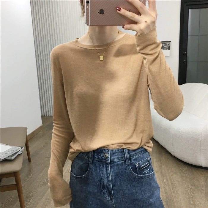 Simple Solid Color Long Sleeve Lightweight T-shirt