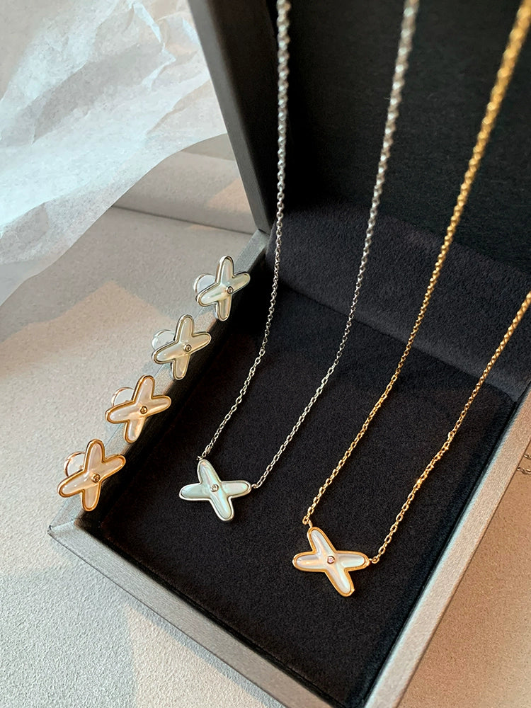 Niche Style Cross White Shell Mother and Daughter Rose Gold Necklace