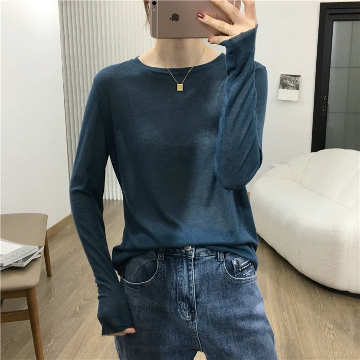 Simple Solid Color Long Sleeve Lightweight T-shirt