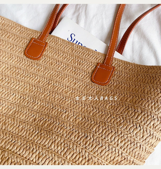 Women's French-Style One-Shoulder Seaside Holiday Straw Woven Bag