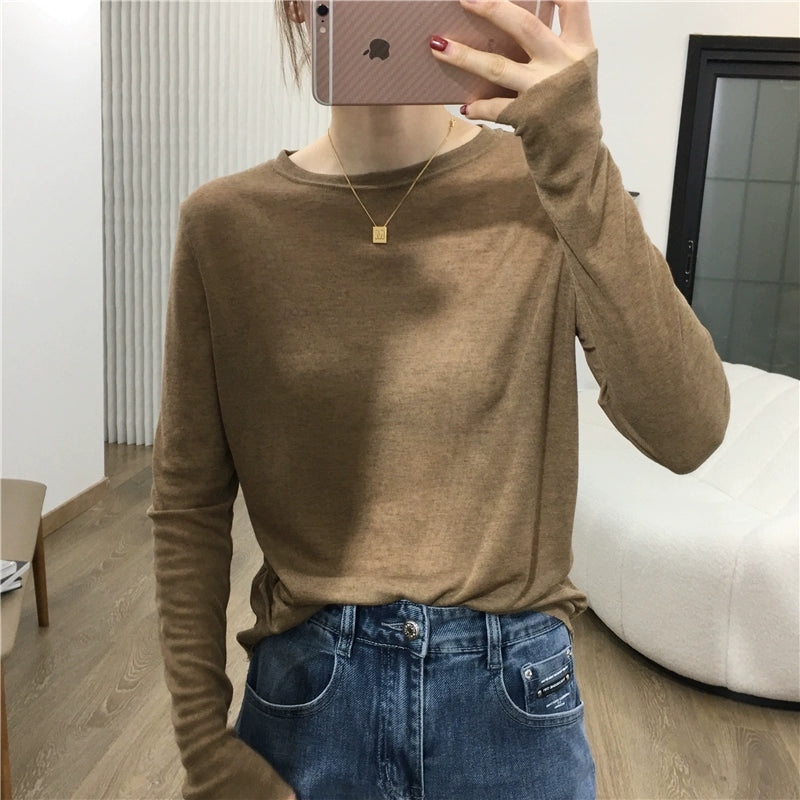 Simple Solid Color Long Sleeve Lightweight T-shirt