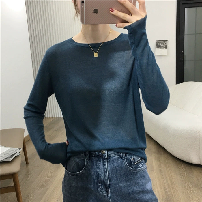 Simple Solid Color Long Sleeve Lightweight T-shirt