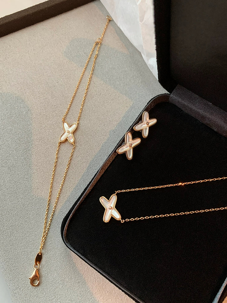 Niche Style Cross White Shell Mother and Daughter Rose Gold Necklace