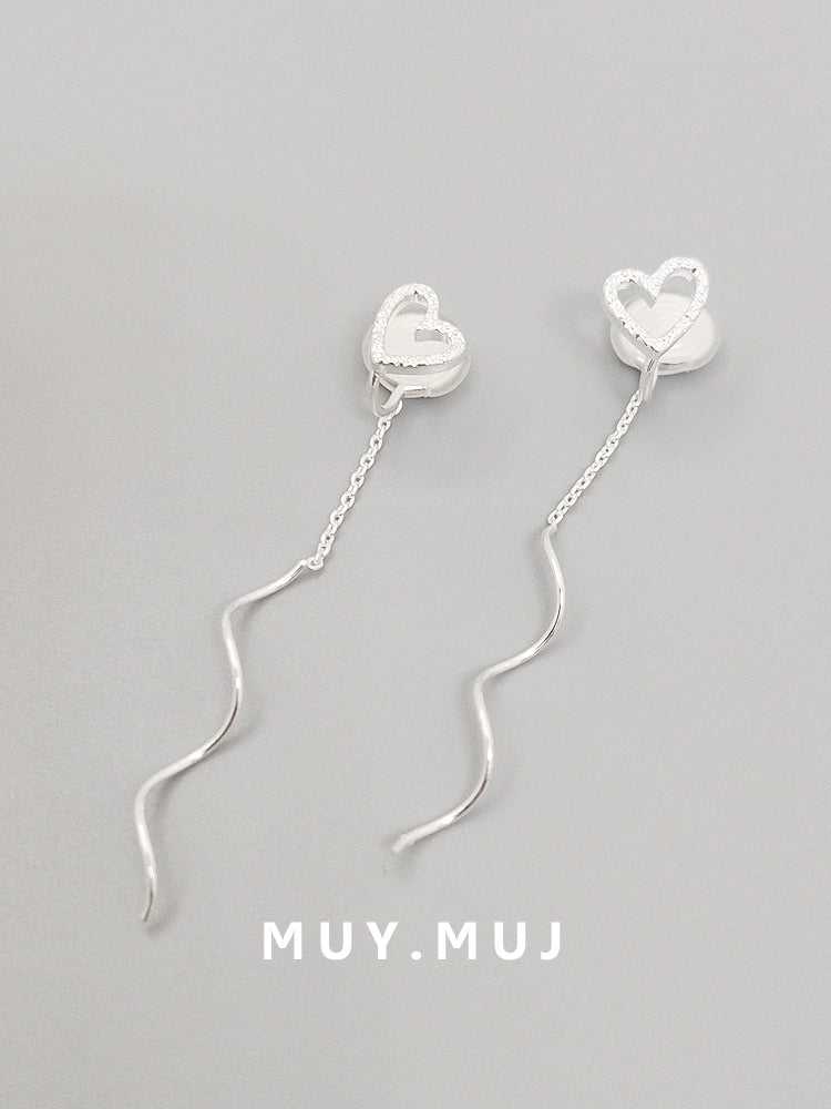 Love Heart-Shaped Long Flow Su Xian Elegant Sweet Earrings