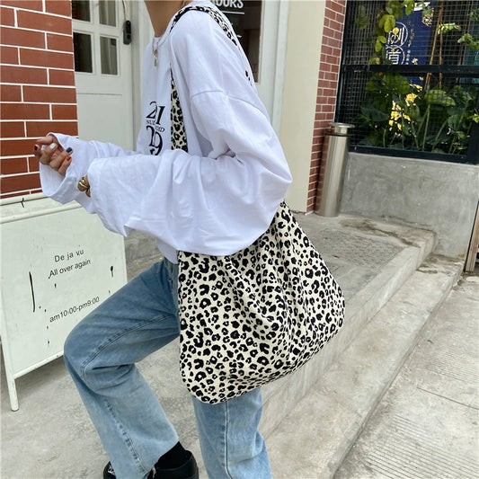 Instagram Modern Single-Shoulder Girl Student Little Bunny PCs