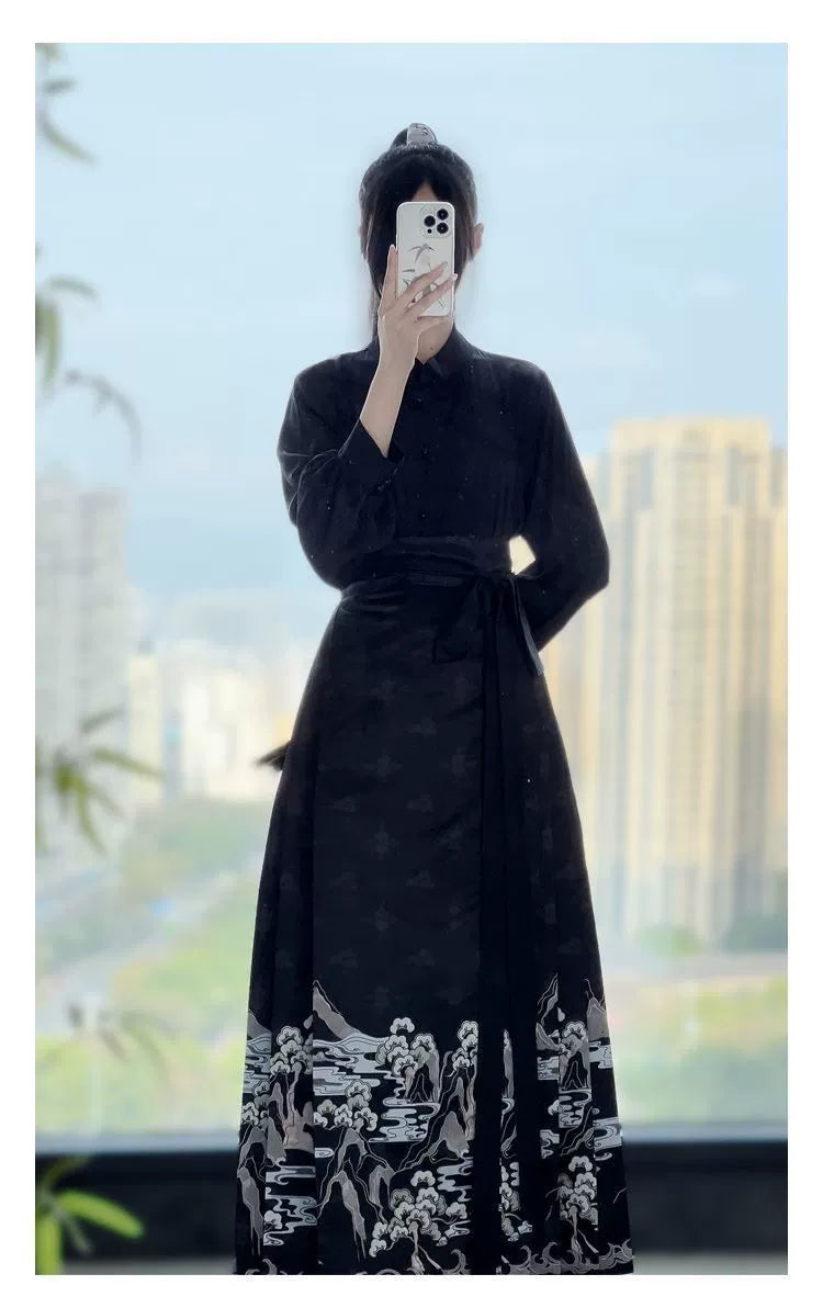 A Beautiful Land Ming Collar Daily Horse-Face Skirt Hanfu