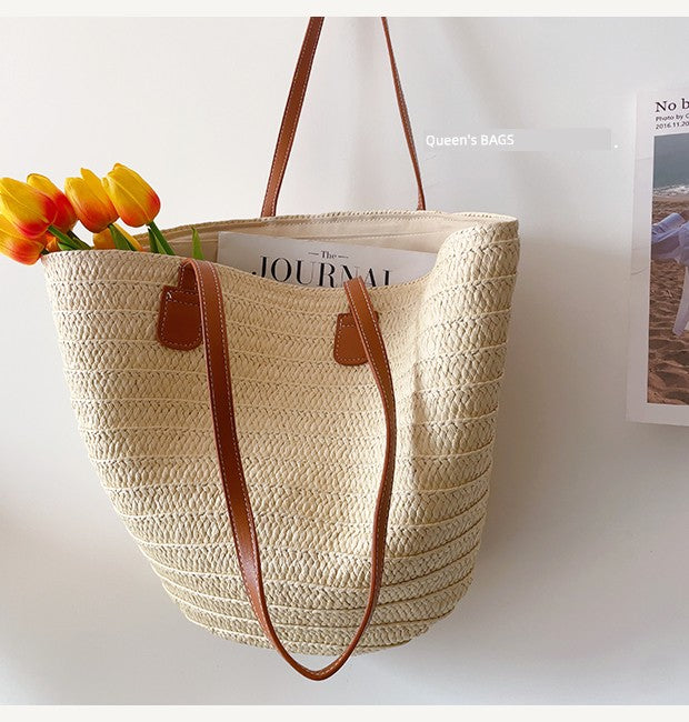 Women's French-Style One-Shoulder Seaside Holiday Straw Woven Bag