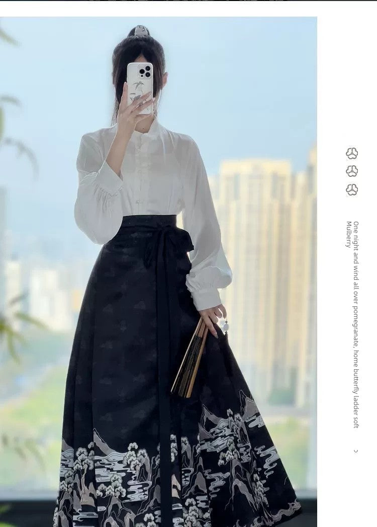 A Beautiful Land Ming Collar Daily Horse-Face Skirt Hanfu