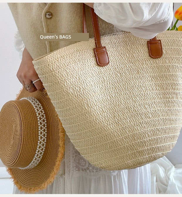 Women's French-Style One-Shoulder Seaside Holiday Straw Woven Bag